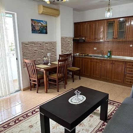Cozy Apartment In The City Center Shkoder Ngoại thất bức ảnh