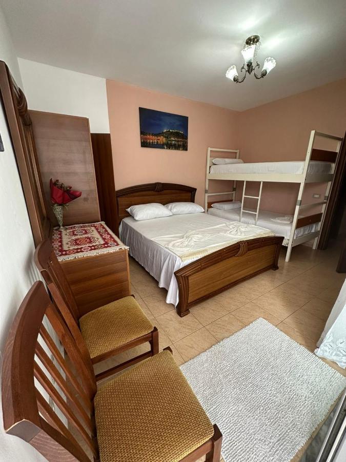 Cozy Apartment In The City Center Shkoder Ngoại thất bức ảnh