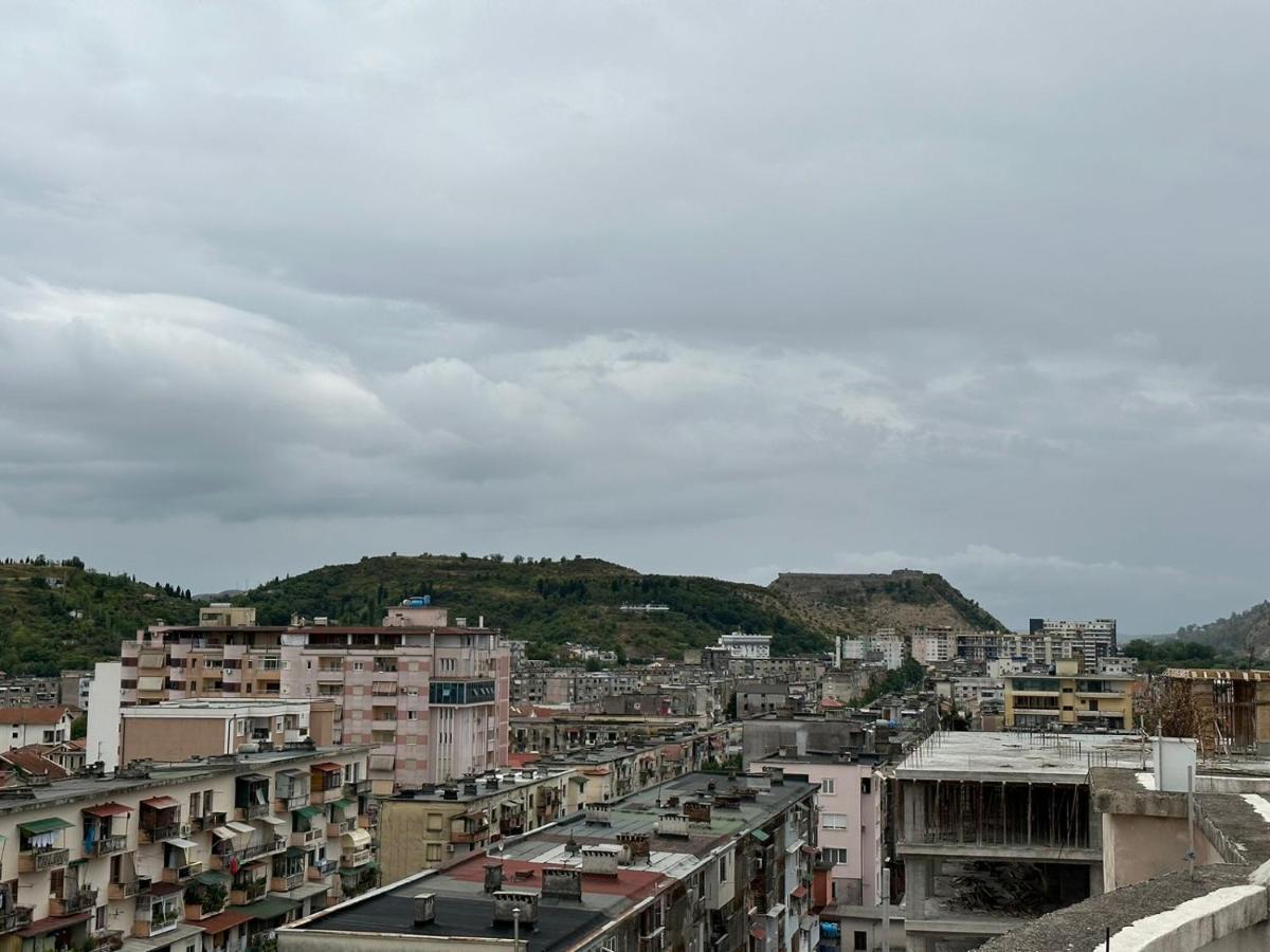 Cozy Apartment In The City Center Shkoder Ngoại thất bức ảnh
